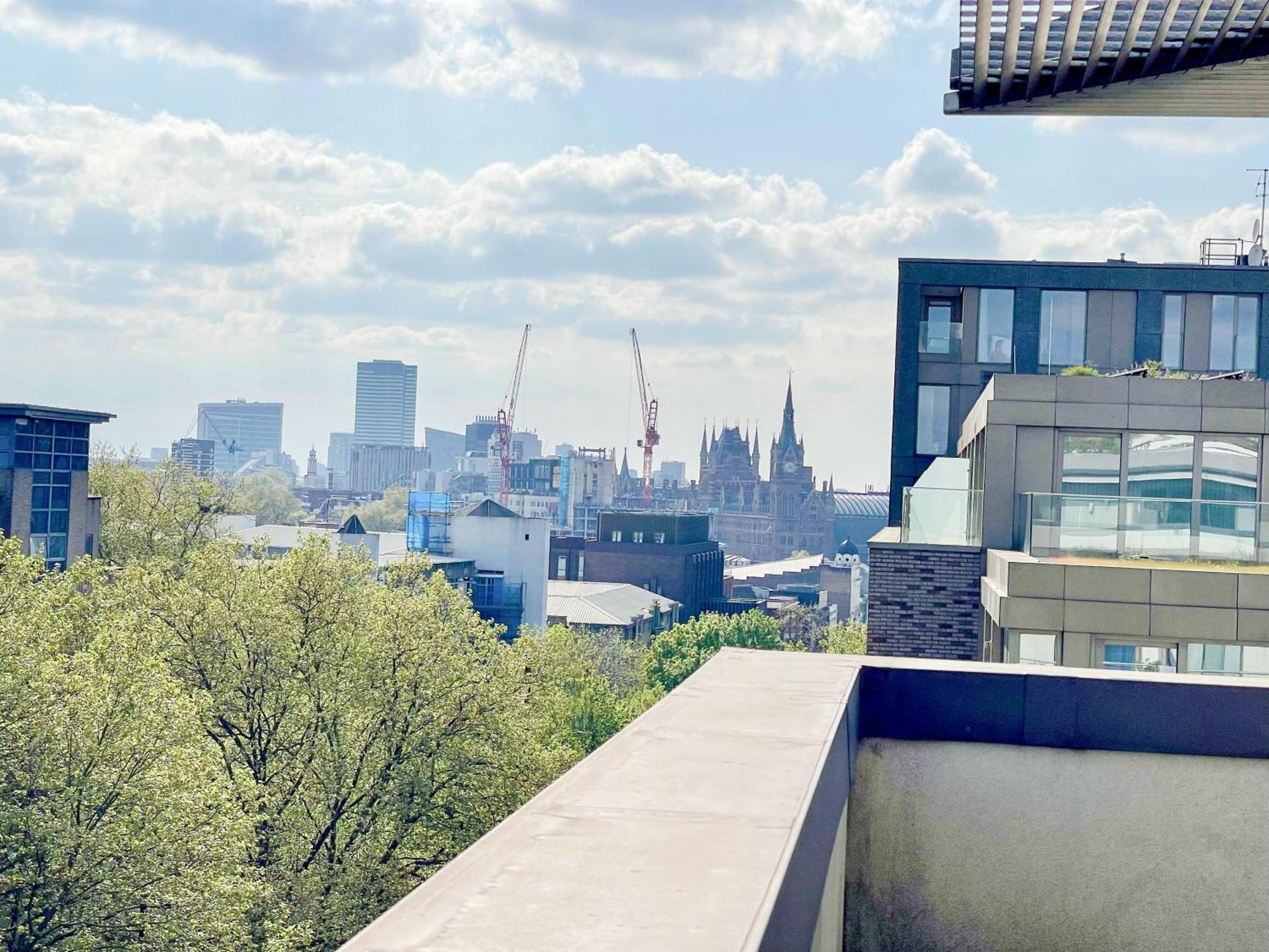 Ample 3-bedroom Flat With Lift In Kings Cross, Islington
