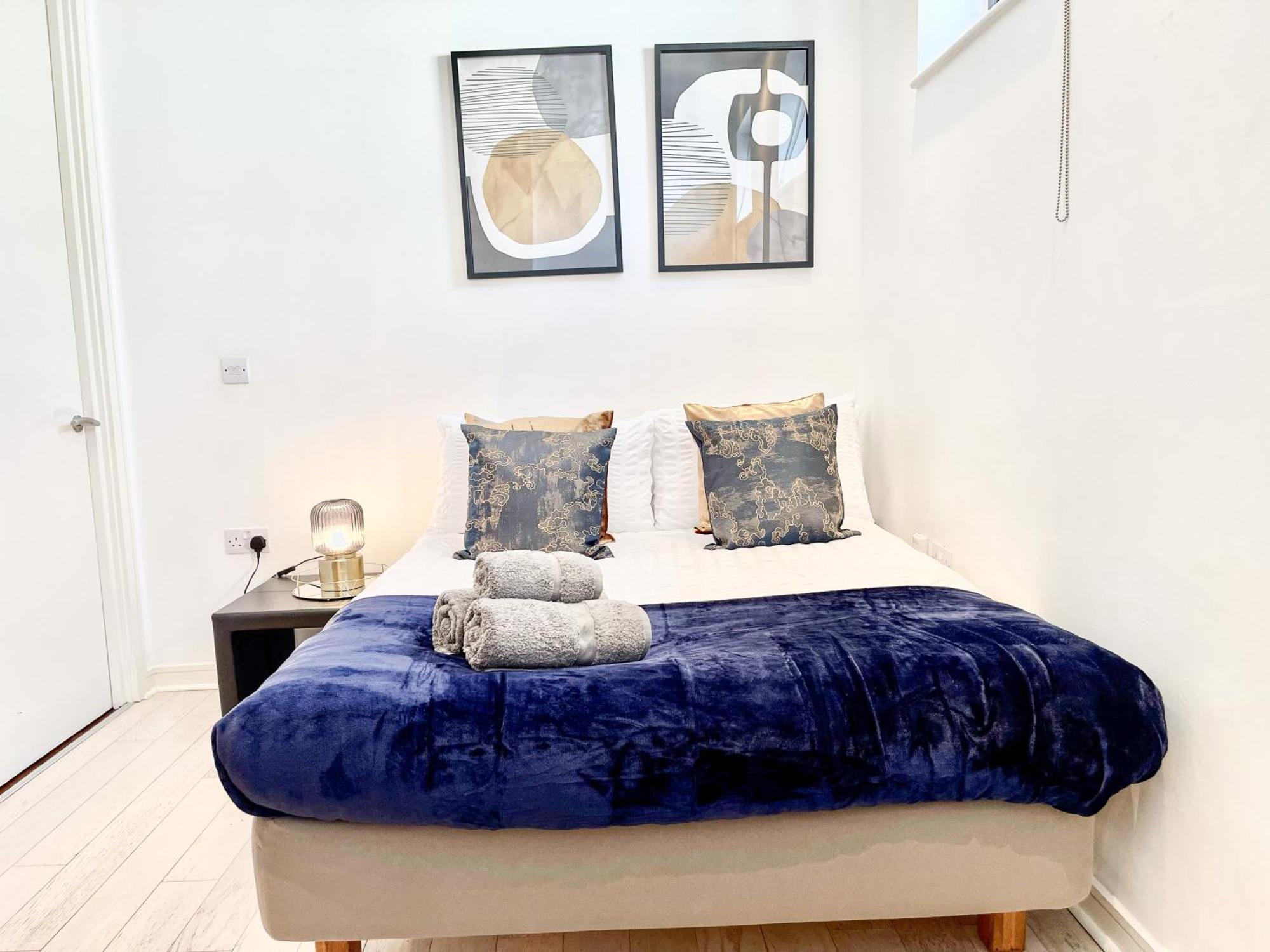 Ample 3-bedroom Flat With Lift In Kings Cross, Islington *