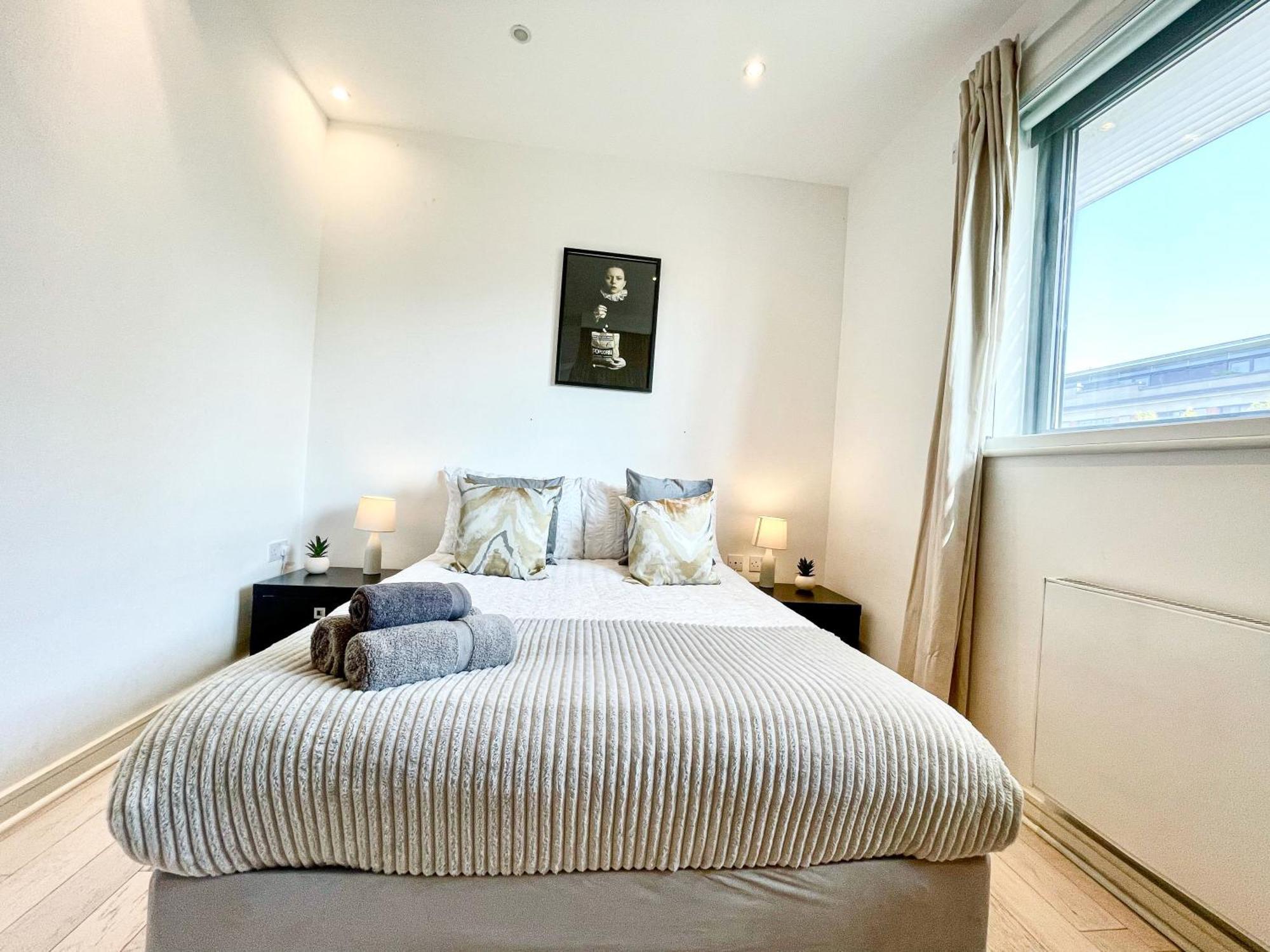 Ample 3-bedroom Flat With Lift In Kings Cross, Islington Apartment